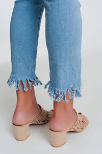 Q2 Women's Jean Skinny Jeans in Light Denim with Frayed Hem