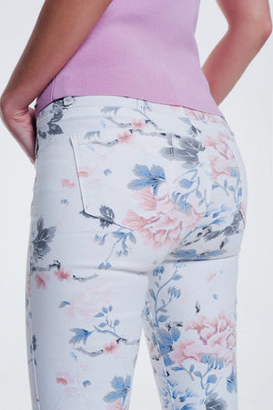 Q2 Women's Pants & Trousers White Skinny Jeans with Floral Print