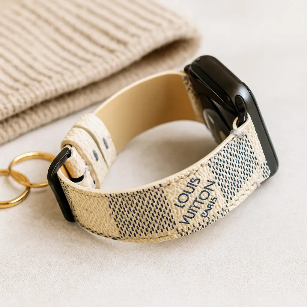 Best Luxury Apple Watch Bands for Everyday Wear (Quiet Luxury Edition)