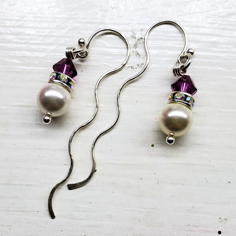 Alexa Martha Designs Earrings Amethyst Ergonomic Crystal Pearl Wavy Ear Threaders
