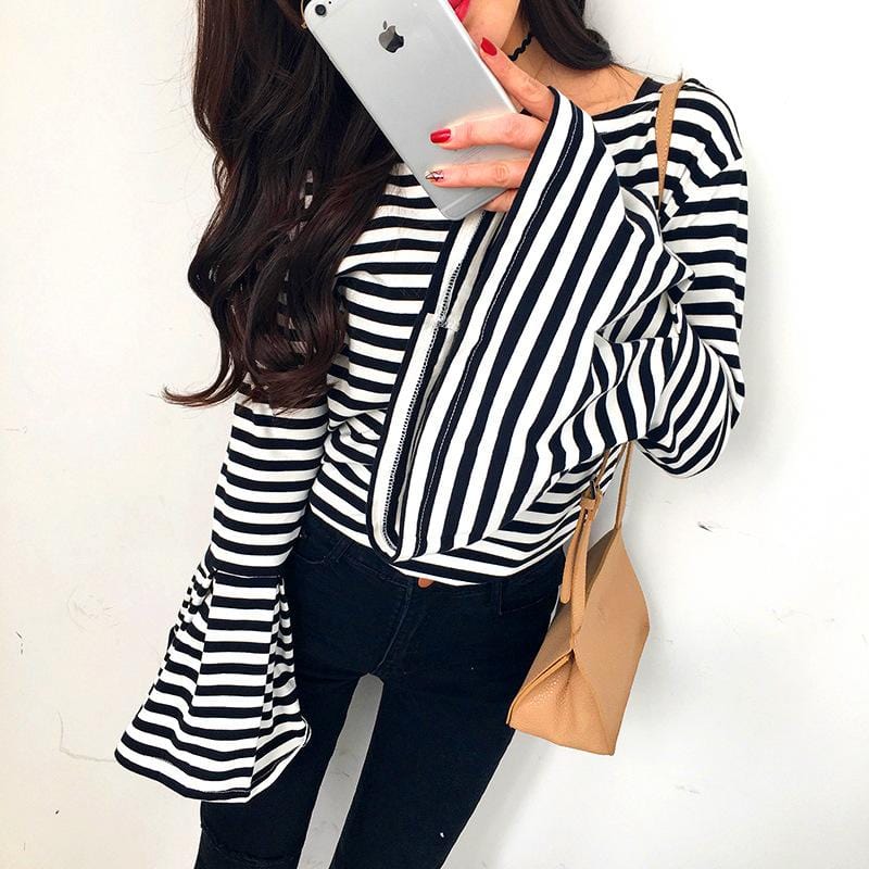 ClaudiaG B&W Bell Sleeve Top