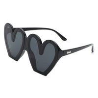 Cramilo Eyewear Sunglasses Black Skylette - Heart Shaped Oversized Party Fashion Sunglasses