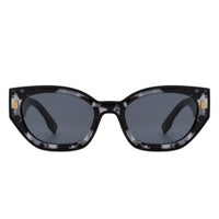 Cramilo Eyewear Sunglasses Dawnmist - Geometric Retro Round Irregular Narrow Cat Eye Sunglasses