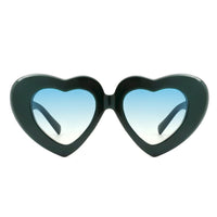Cramilo Eyewear Sunglasses Novellea - Oversize Heart Shape Mod Clout Fashion Sunglasses