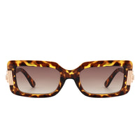 Cramilo Eyewear Sunglasses Sylphine - Oversize Sporty Square Chunky Shield Sunglasses