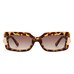 Cramilo Eyewear Sunglasses Sylphine - Oversize Sporty Square Chunky Shield Sunglasses