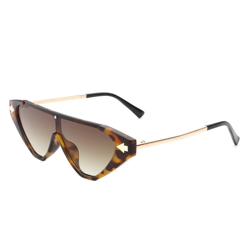 Cramilo Eyewear Sunglasses Tortoise Zedillia - Triangle Mod Irregular Fashion Vintage Geometric Retro Sunglasses