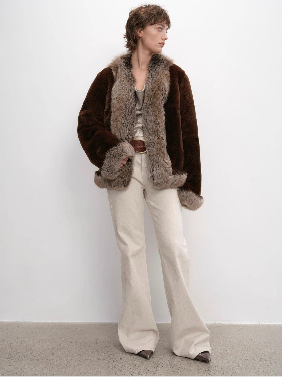 Fireladyfur Clothing Women's Fashion - Women's Clothing - Jackets & Coats - Real Fur Paris Pictorial Vintage Two-Tone Fox Fur Collar Soft Otter Fur Jacket