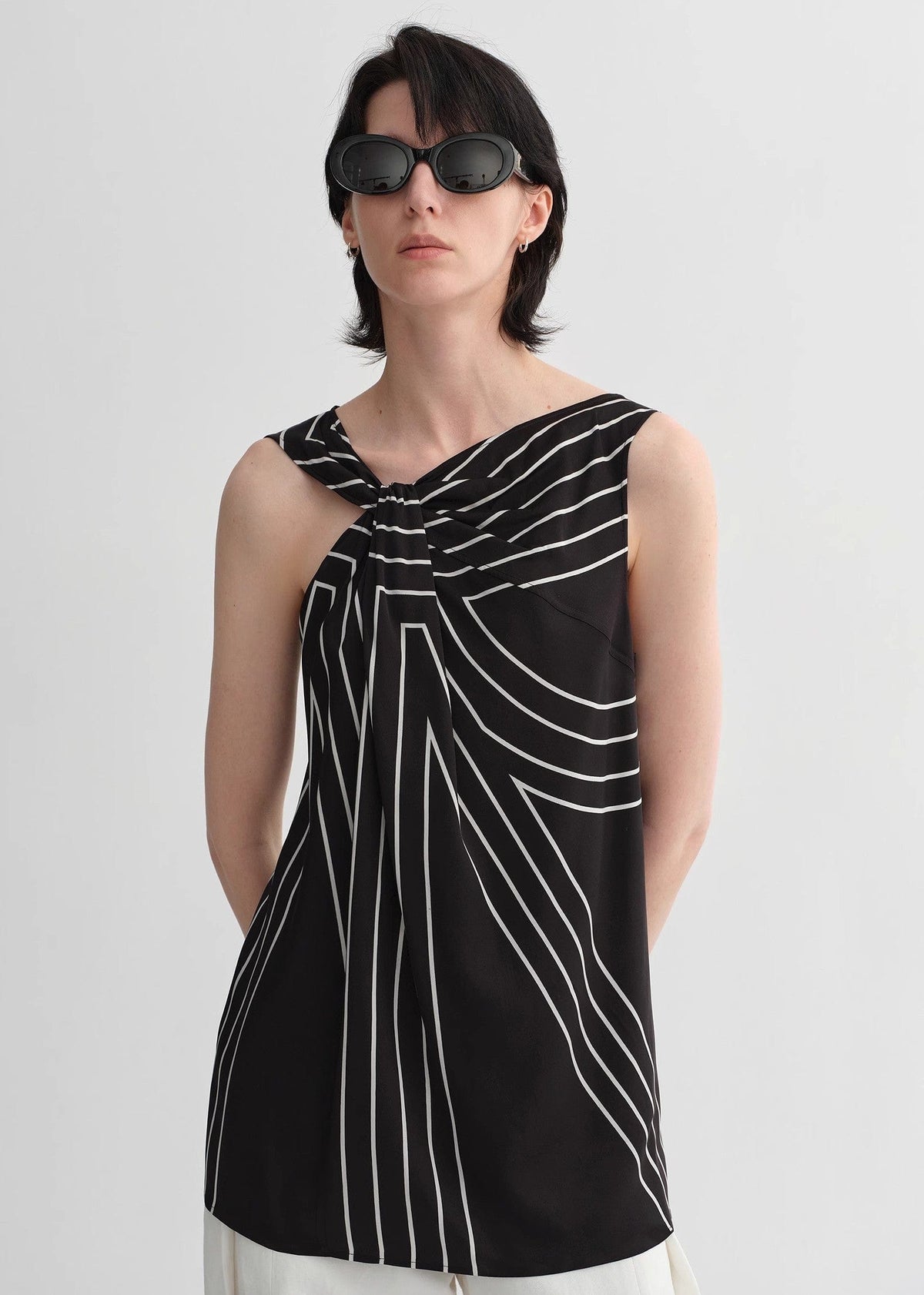 Fireladyfur Clothing Women's Fashion - Women's Clothing - Tops & Tees - Camis Elastic Silk Twisted Collar Original Geometric Print Slim Fit Multi-Occasion T-Shirt Sleeveless Vest for Women