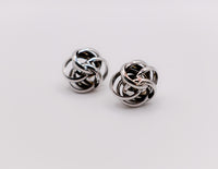 Le Réussi Earrings Italian Silver Flower Earrings | Le Réussi