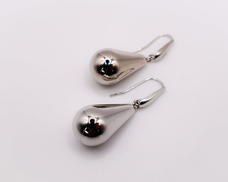 Le Réussi Earrings Italian Silver Tear Earrings | Le Réussi