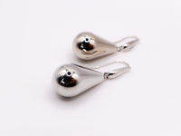 Le Réussi Earrings Italian Silver Tear Earrings | Le Réussi