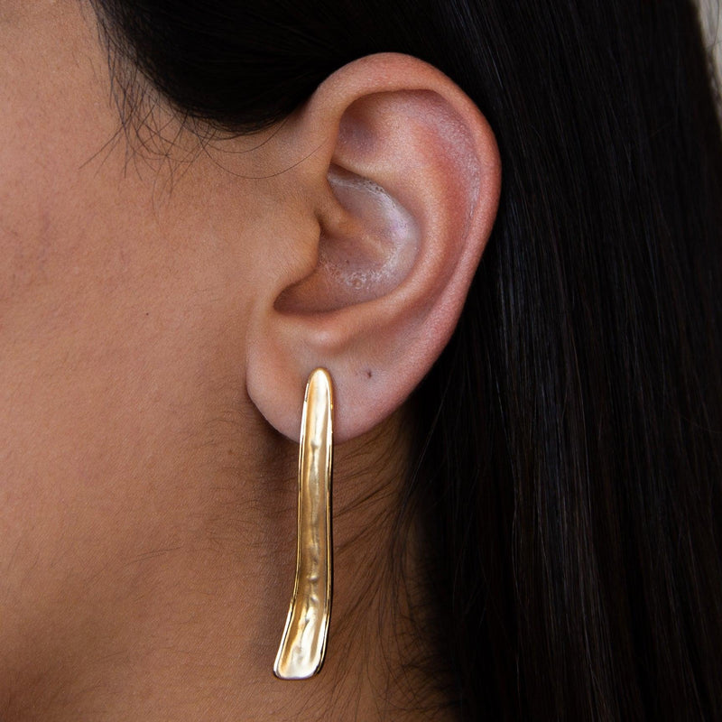 Le Réussi Earrings Straight Gold Earrings | Le Réussi