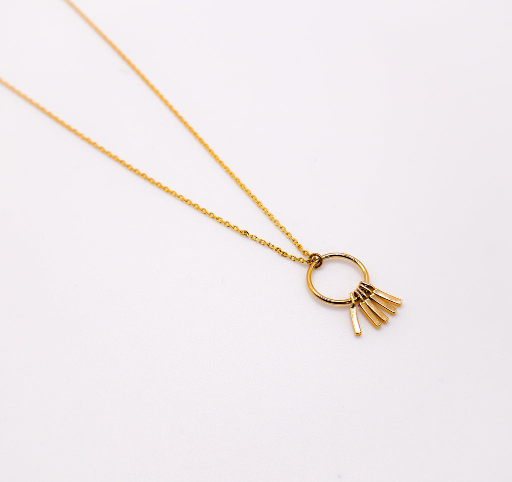 Le Réussi Necklace Gold Wind Chimes Necklace | Le Réussi