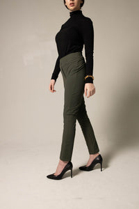 Le Réussi Skinny Pants - Olive Olive Skinny Pants Women's Trousers | Le Réussi