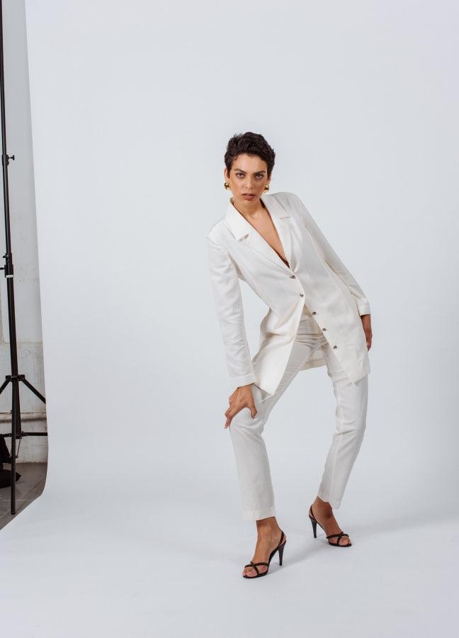Le Réussi Women's Blazer Women's Linen Long Jacket in White | Le Réussi