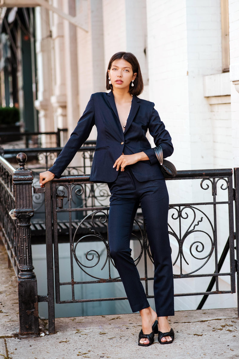 Le Réussi Women's Blazer Wool Navy Blazer/Suit | Le Réussi