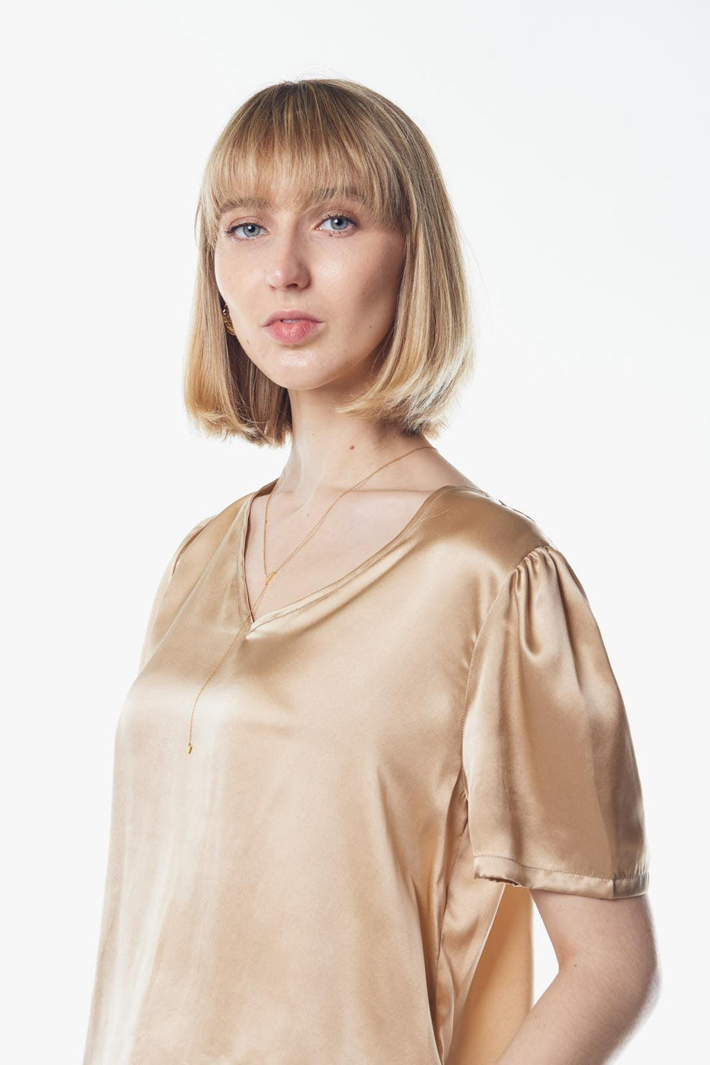 Le Réussi Women's Blouse Champagne V-Neck Silk Short Sleeve Blouse | Le Réussi