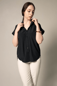 Le Réussi Women's Blouse Classic Black Collar Blouse | Le Réussi