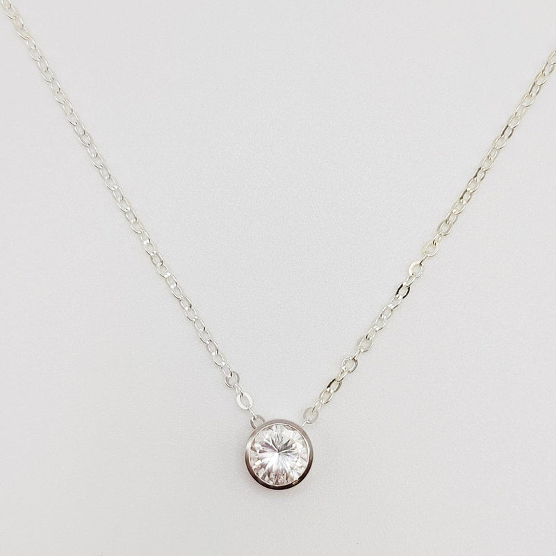 MINU Jewels Necklaces Silver/Clear Shimmer Necklace