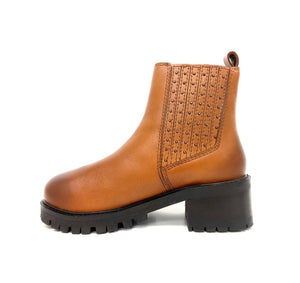 oobash Women's Boots Saka Tan Studded Chelsea