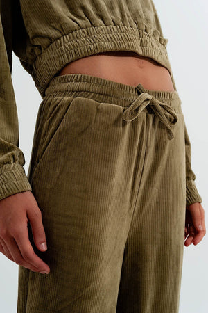 Q2 Apparel & Accessories > Clothing > Pants Jogger with Drawstring Waist in Green