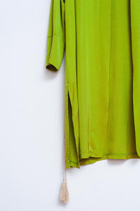 Q2 Coats and Jackets One Size / Green / China Satin kimono in green