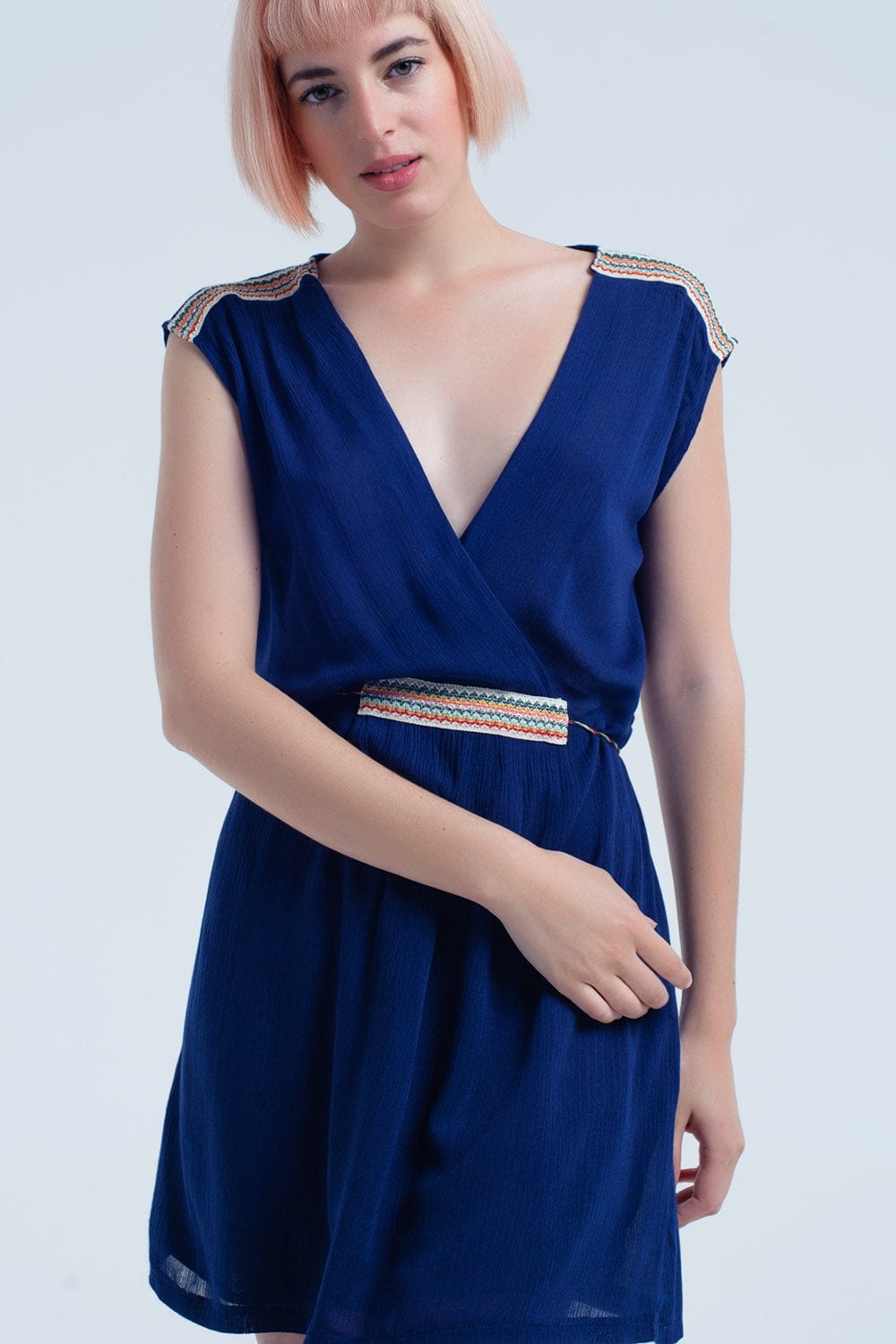 Q2 Dresses Navy blue mini dress with embroidery