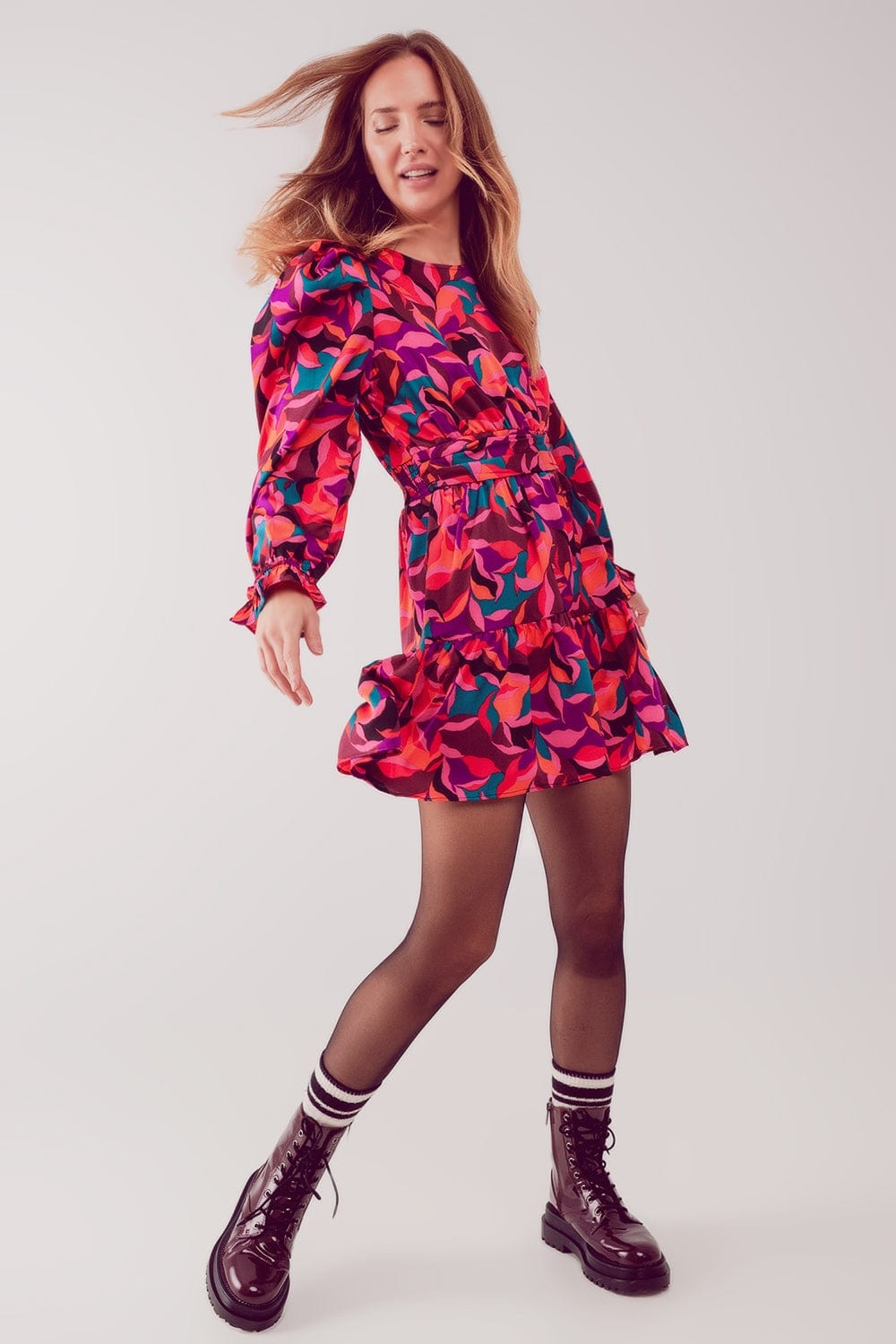 Q2 Dresses Puff sleeve mini dress in fuchsia