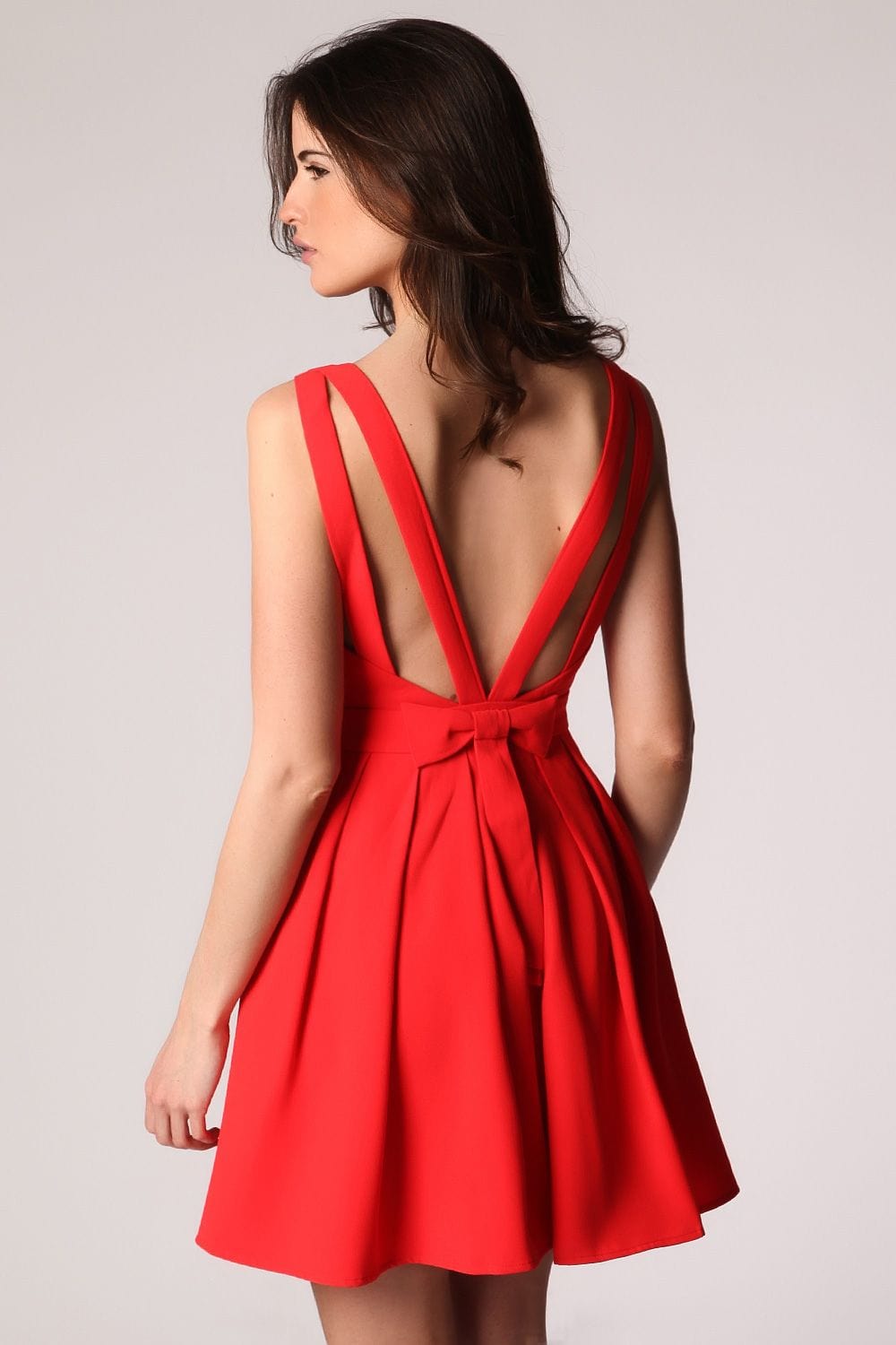 Q2 Dresses Red midi dress with open strap back and bow detail