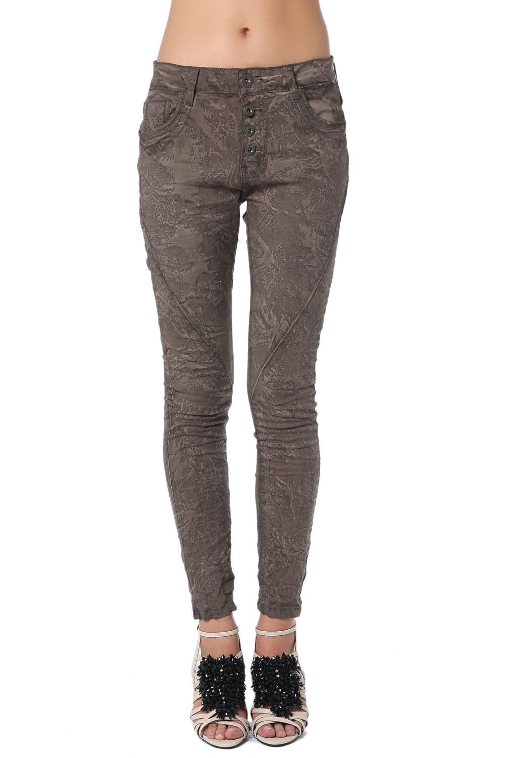 Q2 Jeans Camo print boyfriend pant