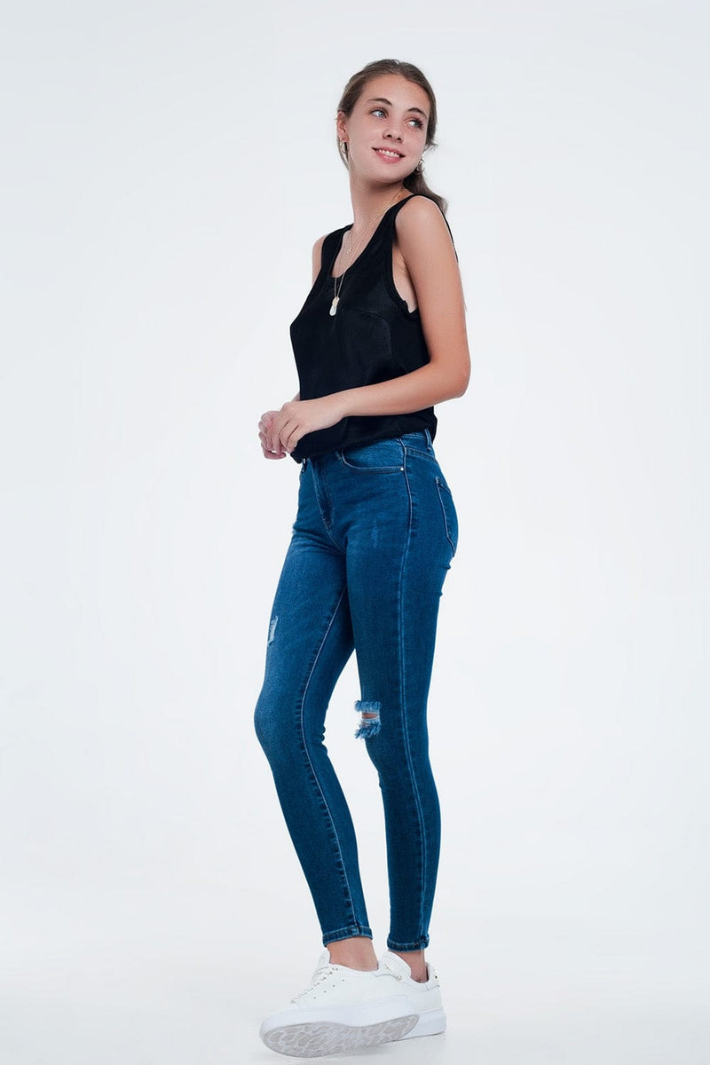 Q2 Jeans Distressed skinny fit jeans in mid wash