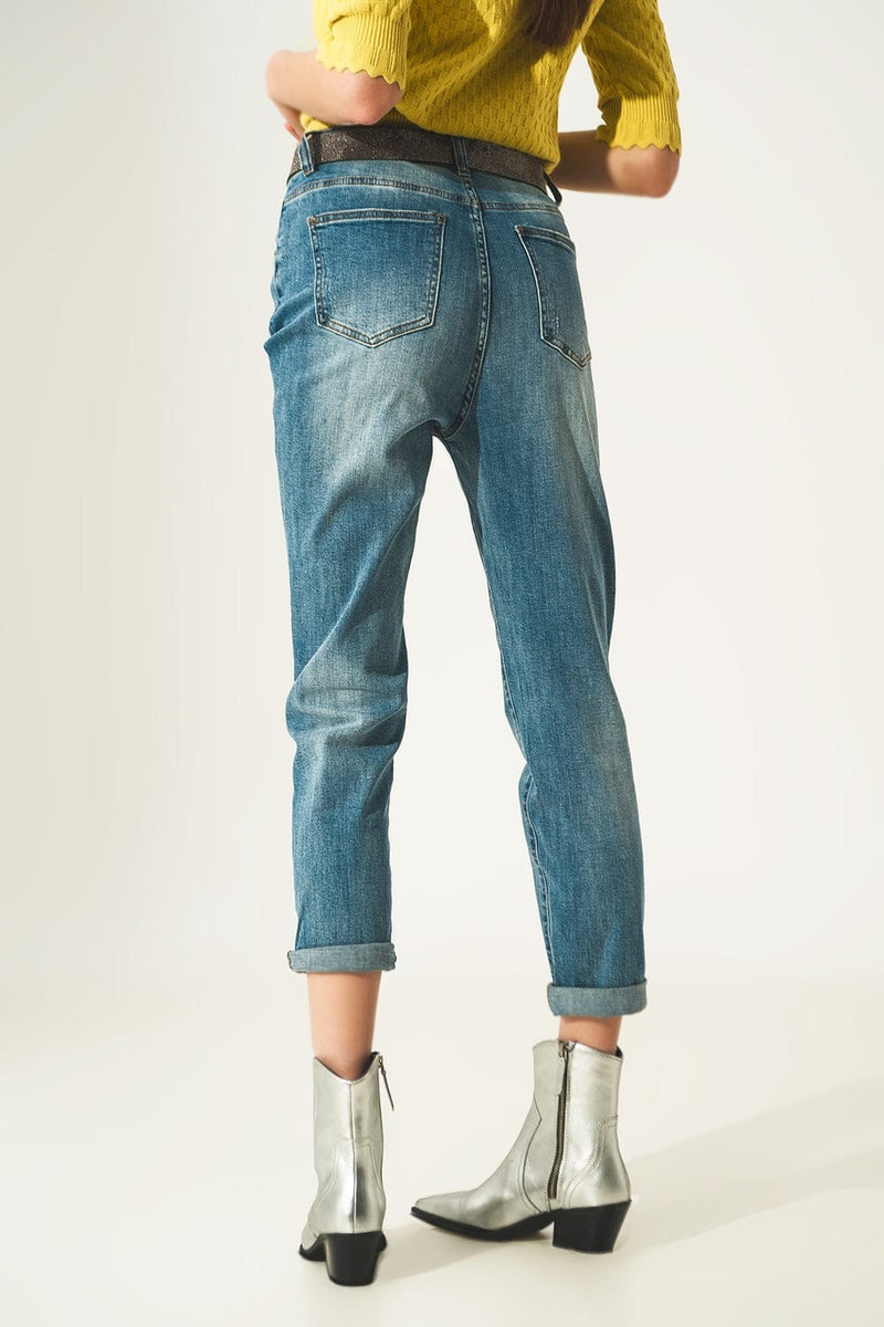 Q2 Jeans Distressed straight leg jean in light blue