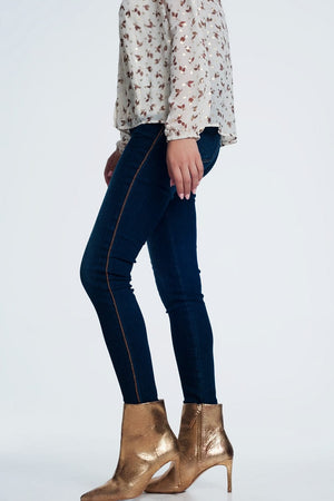 Q2 Jeans Gold side detail jeans