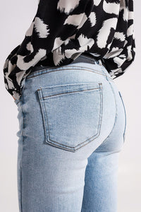 Q2 Jeans High waist jeans with slit hem in vintage wash
