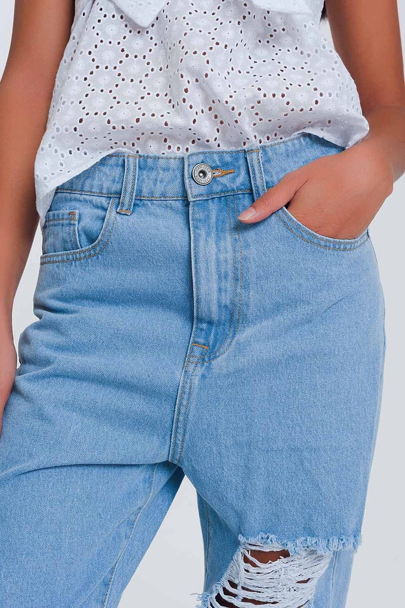 Q2 Jeans High waist mom jeans with busted knees in light denim