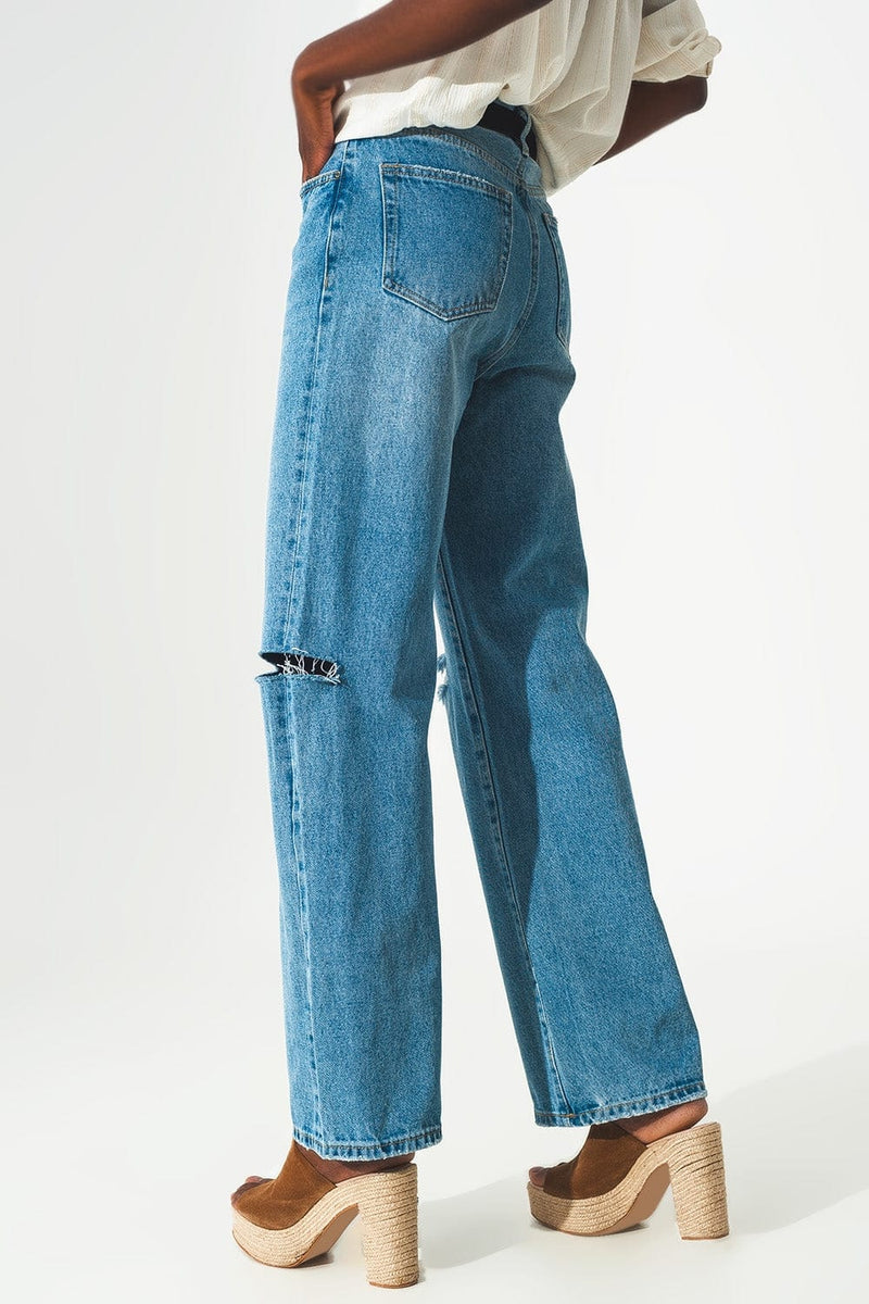 Q2 Jeans high waist straight leg jeans with ripped knee in blue