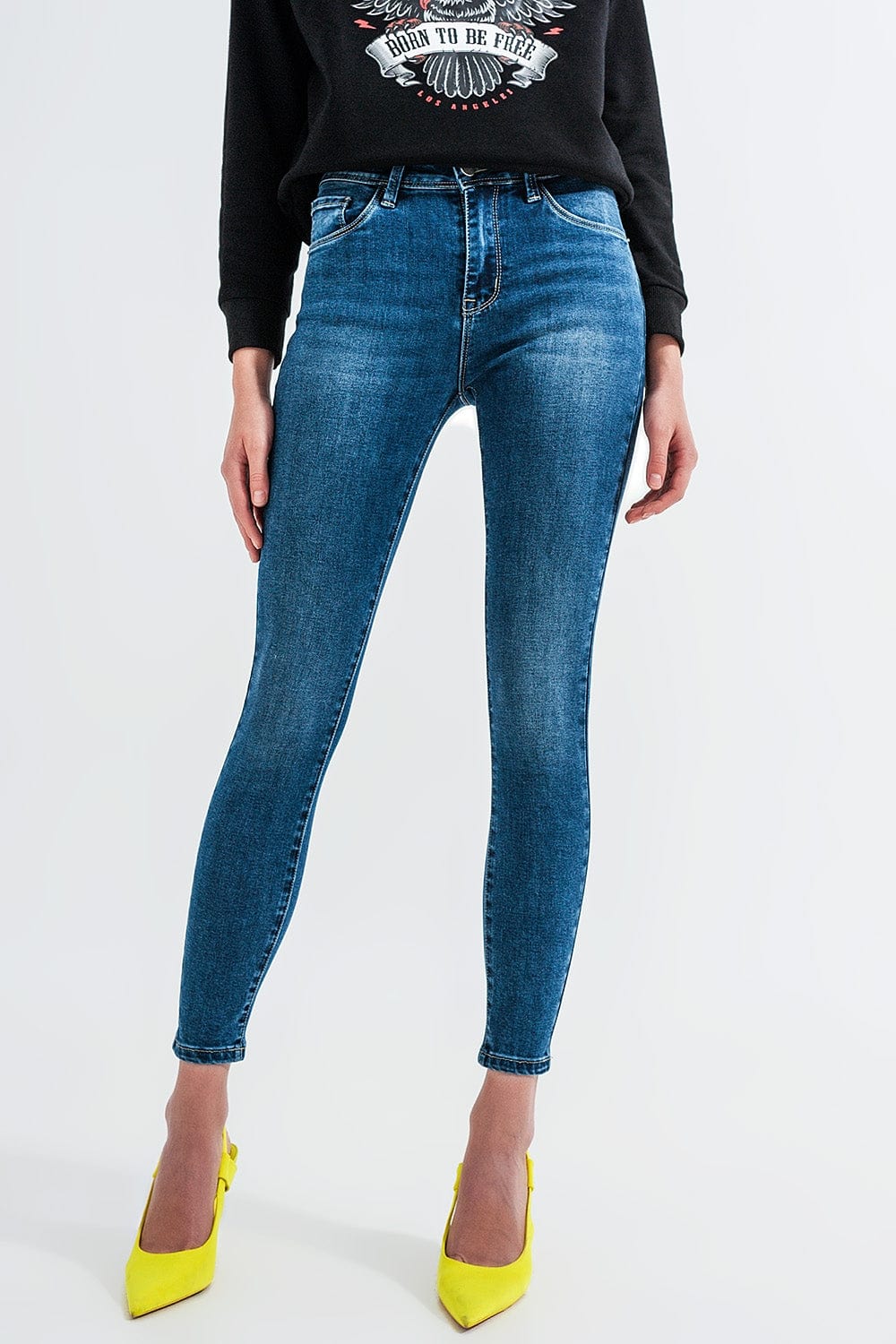 Q2 Jeans High waisted skinny jeans in mid blue