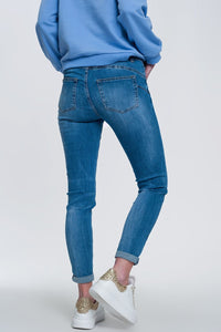 Q2 Jeans light denim skinny jeans with folded ankles and ripped detail