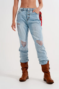 Q2 Jeans Straight leg distressed jeans with button detail in light blue