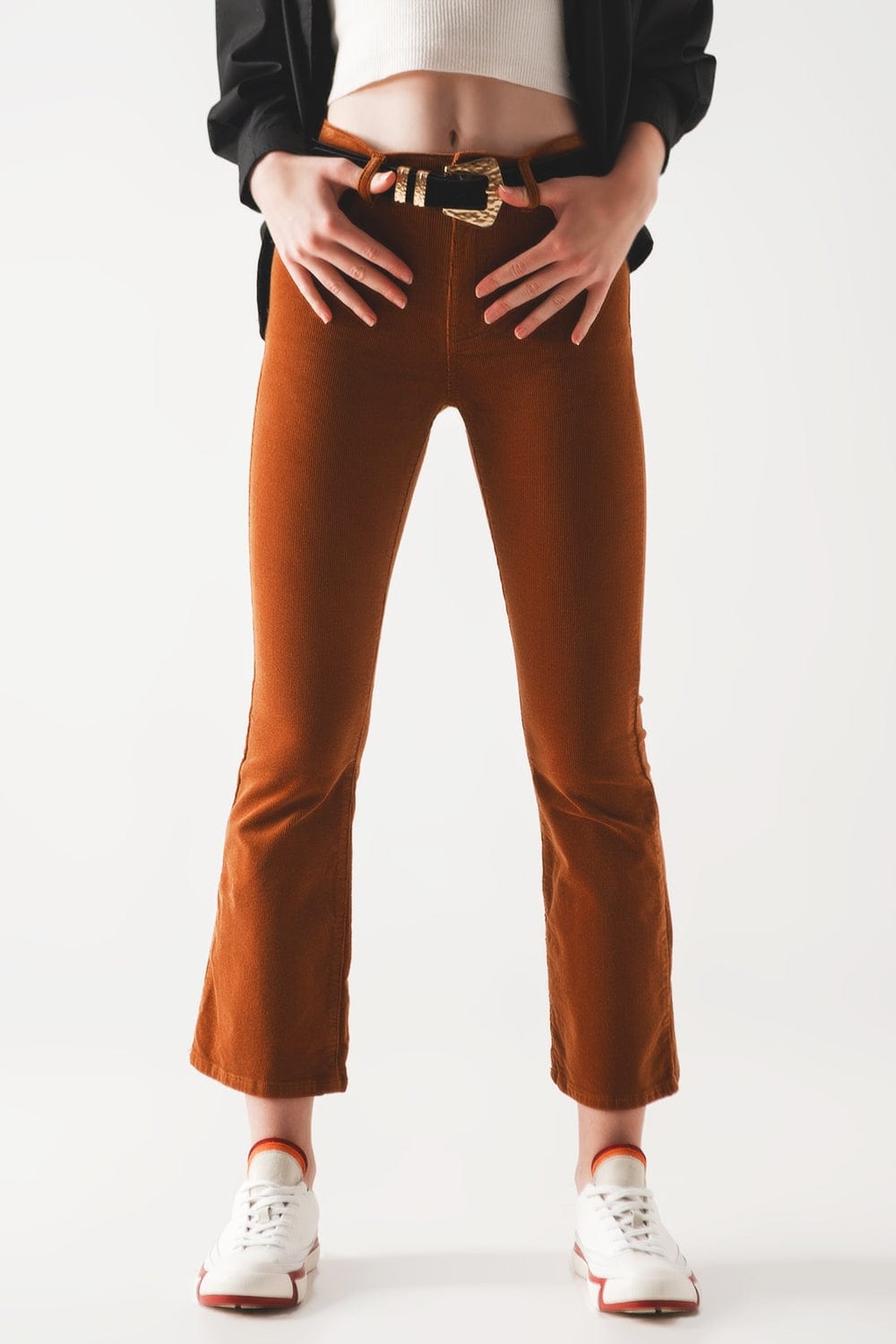 Q2 Pants Cord Flare in Camel