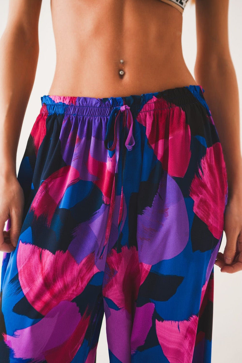 Q2 Pants Wide leg pants in purple floral