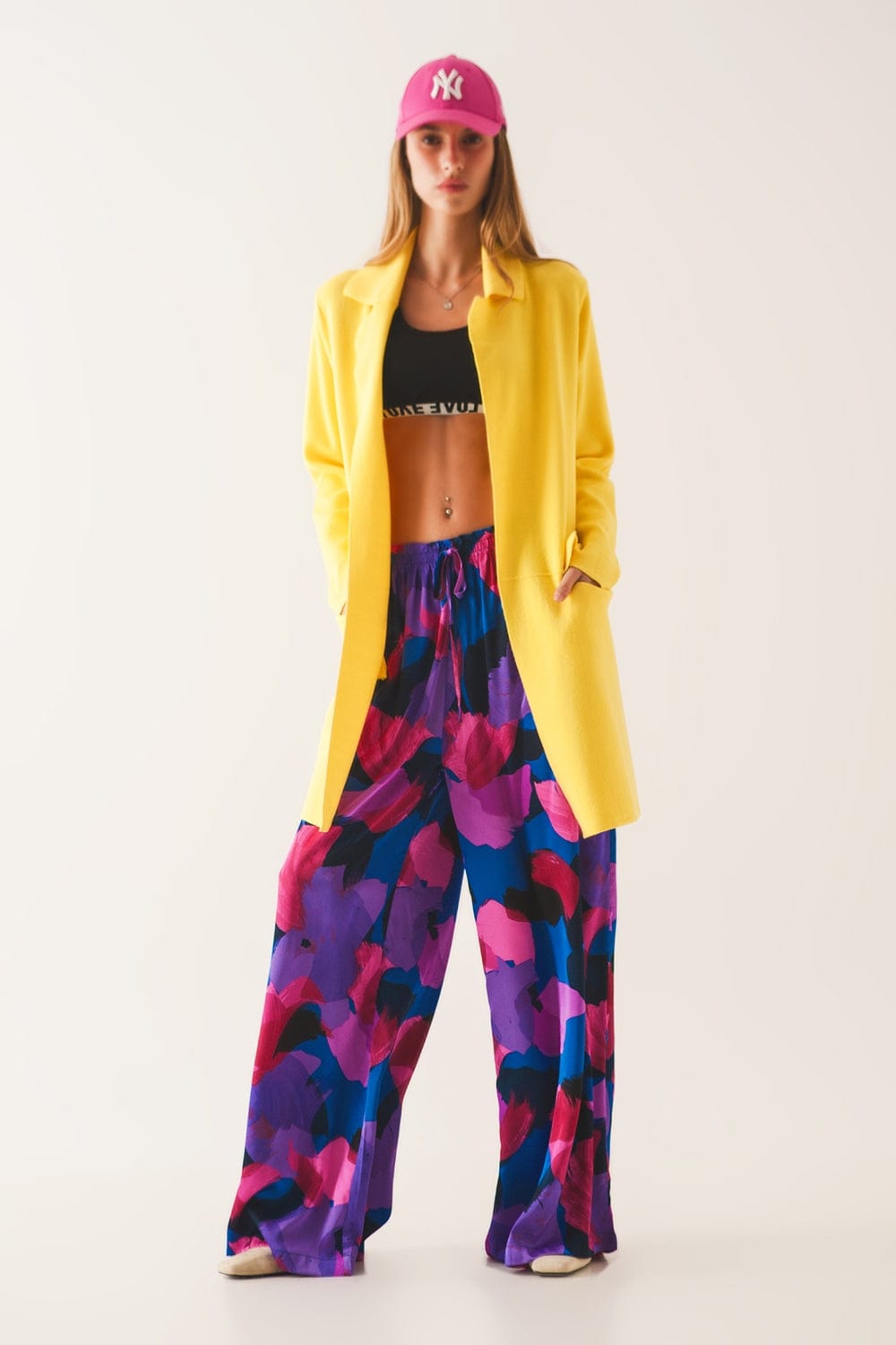 Q2 Pants Wide leg pants in purple floral