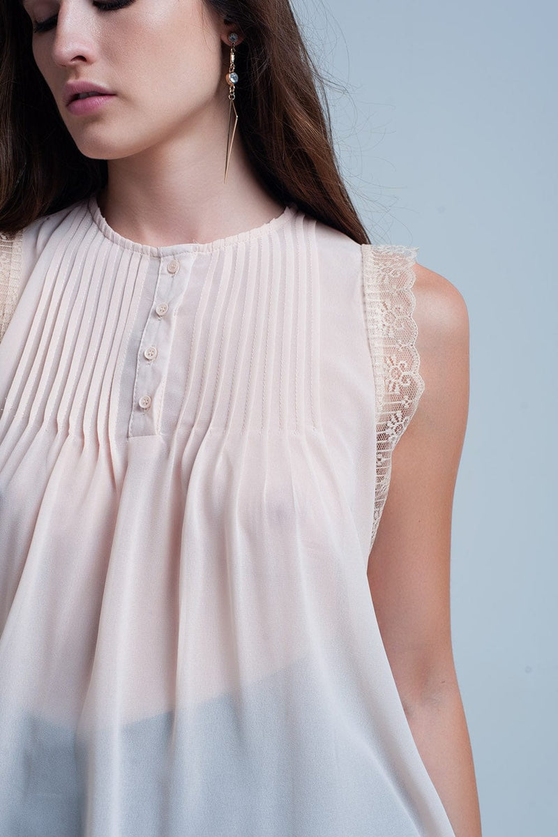 Q2 Shirts Beige sleeveless top with lace details