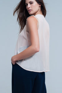 Q2 Shirts Beige sleeveless top with lace details