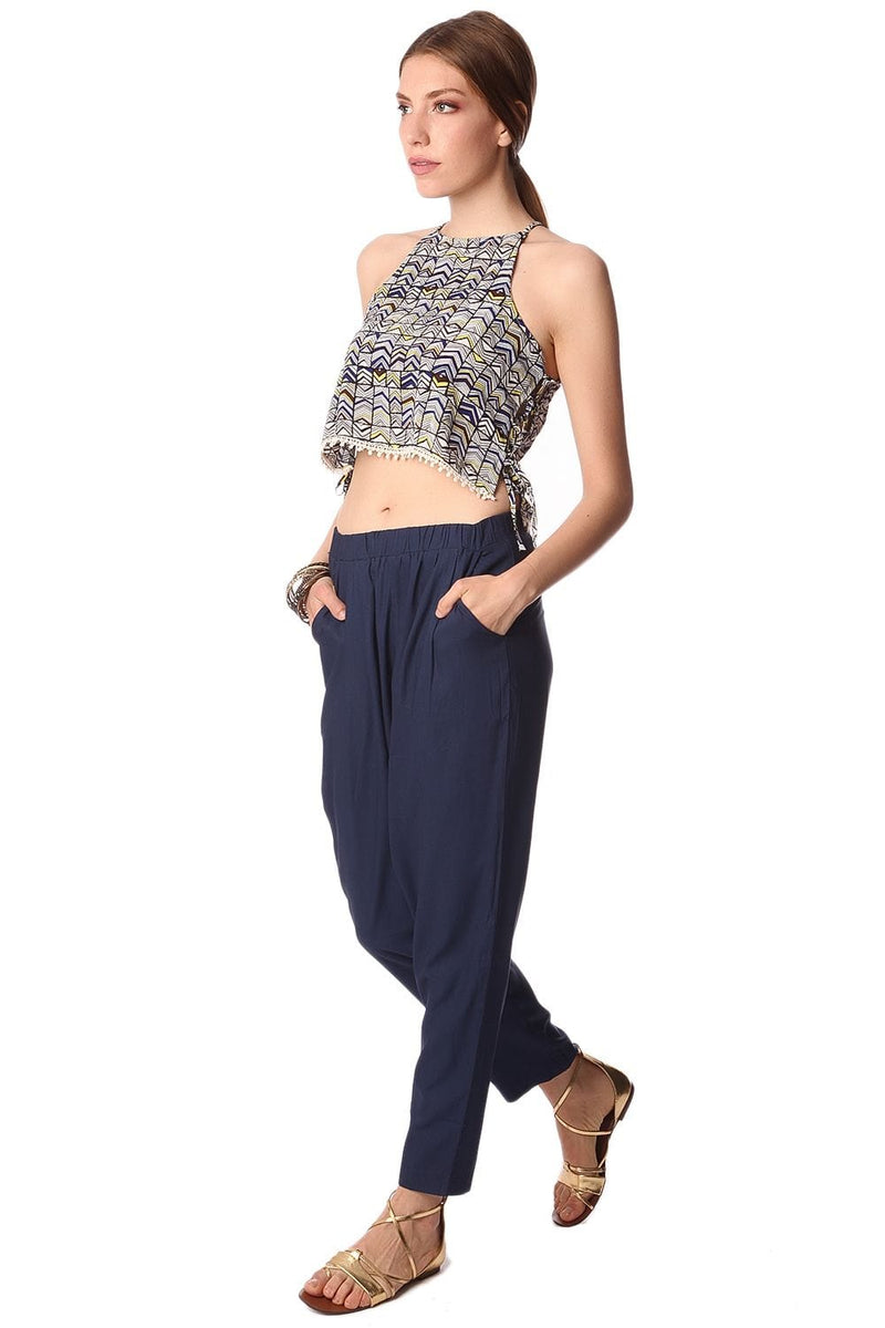 Q2 Shirts Blue printed crop top with lace up side detail