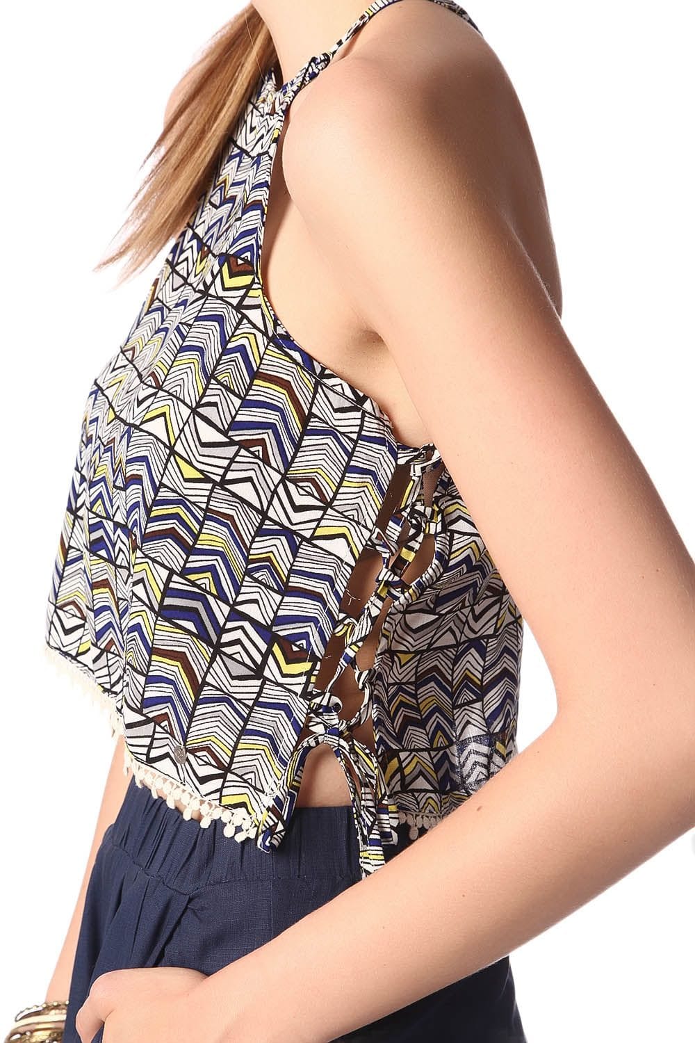 Q2 Shirts Blue printed crop top with lace up side detail