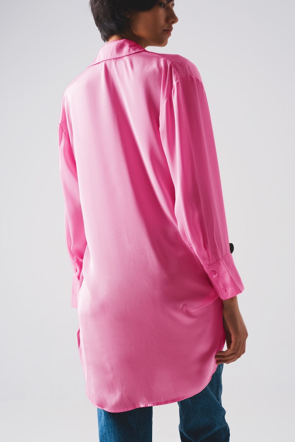 Q2 Shirts Long sleeve satin button front shirt in pink