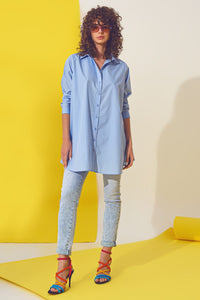 Q2 Shirts Oversized shirt in light blue