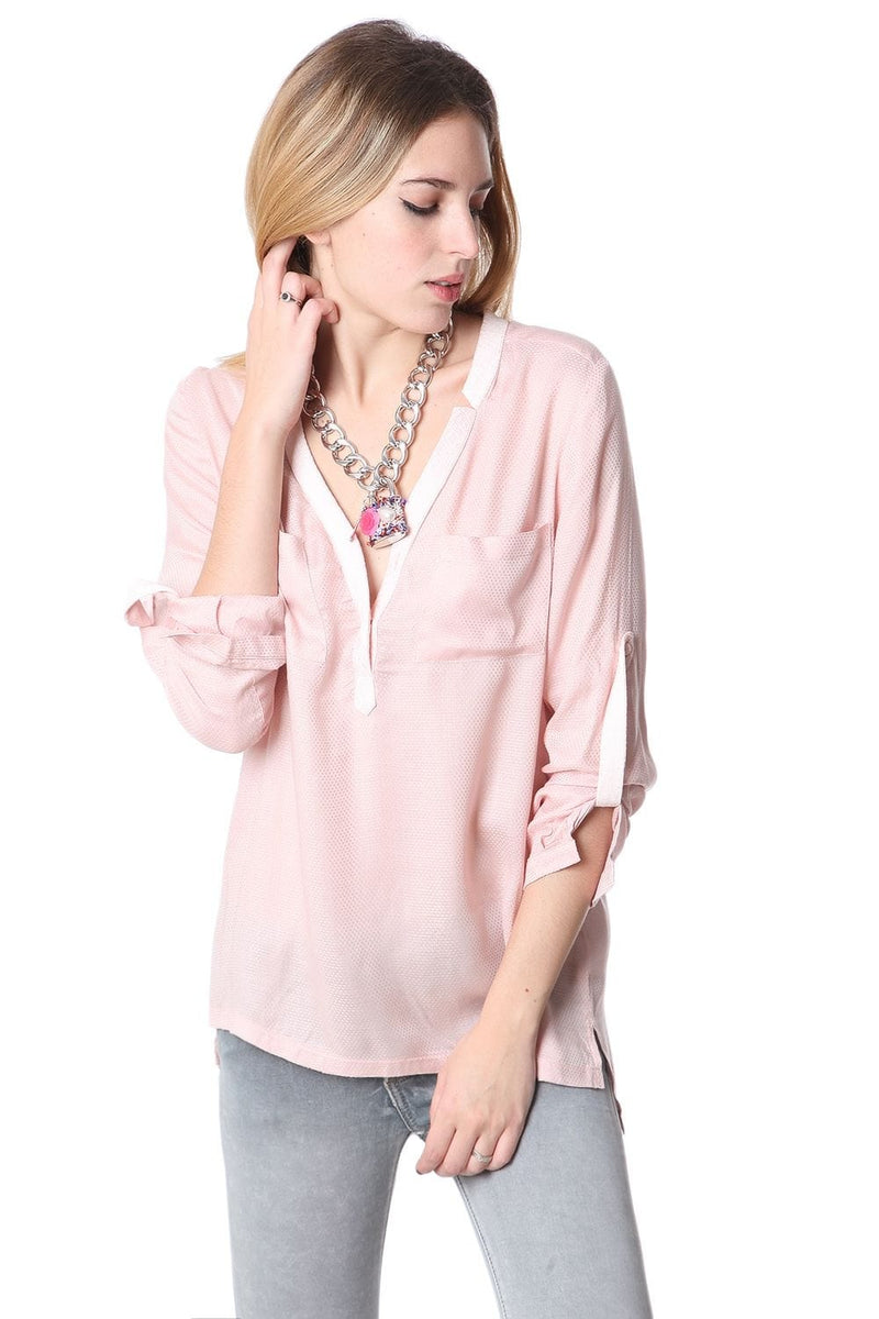 Q2 Shirts Pink long sleeve deep V neck blouse